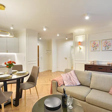 Klif Nadmorskie Tarasy A202 Kolobrzeg